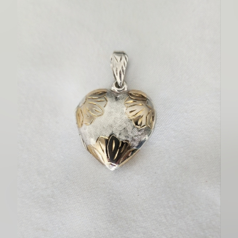 Vintage Locket FAS - Designs by FMC Sterling Silver w/ Vermeil Flowers Pendant 